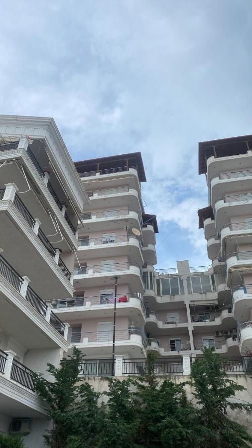 Blue Breeze Attic Apartments Saranda Dış mekan fotoğraf