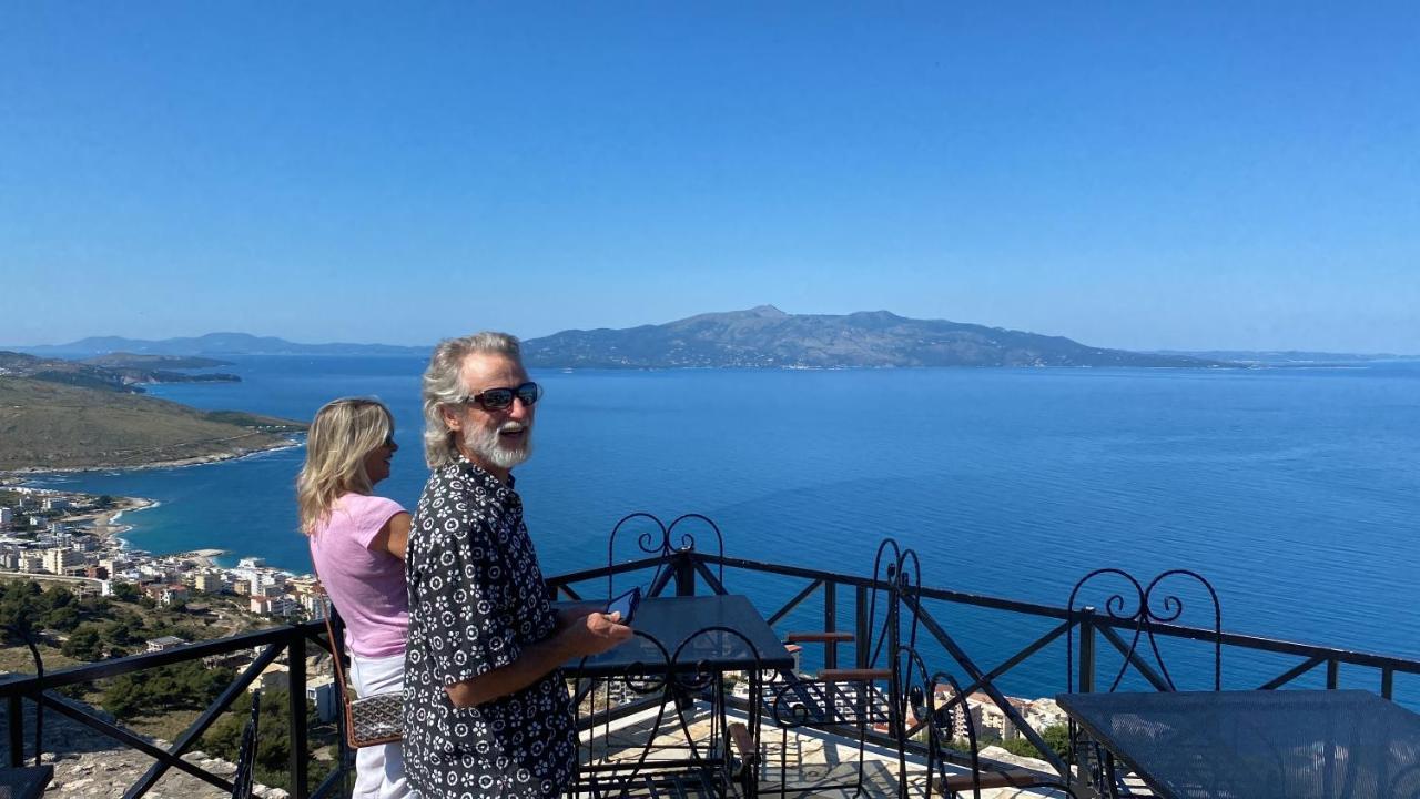 Blue Breeze Attic Apartments Saranda Dış mekan fotoğraf