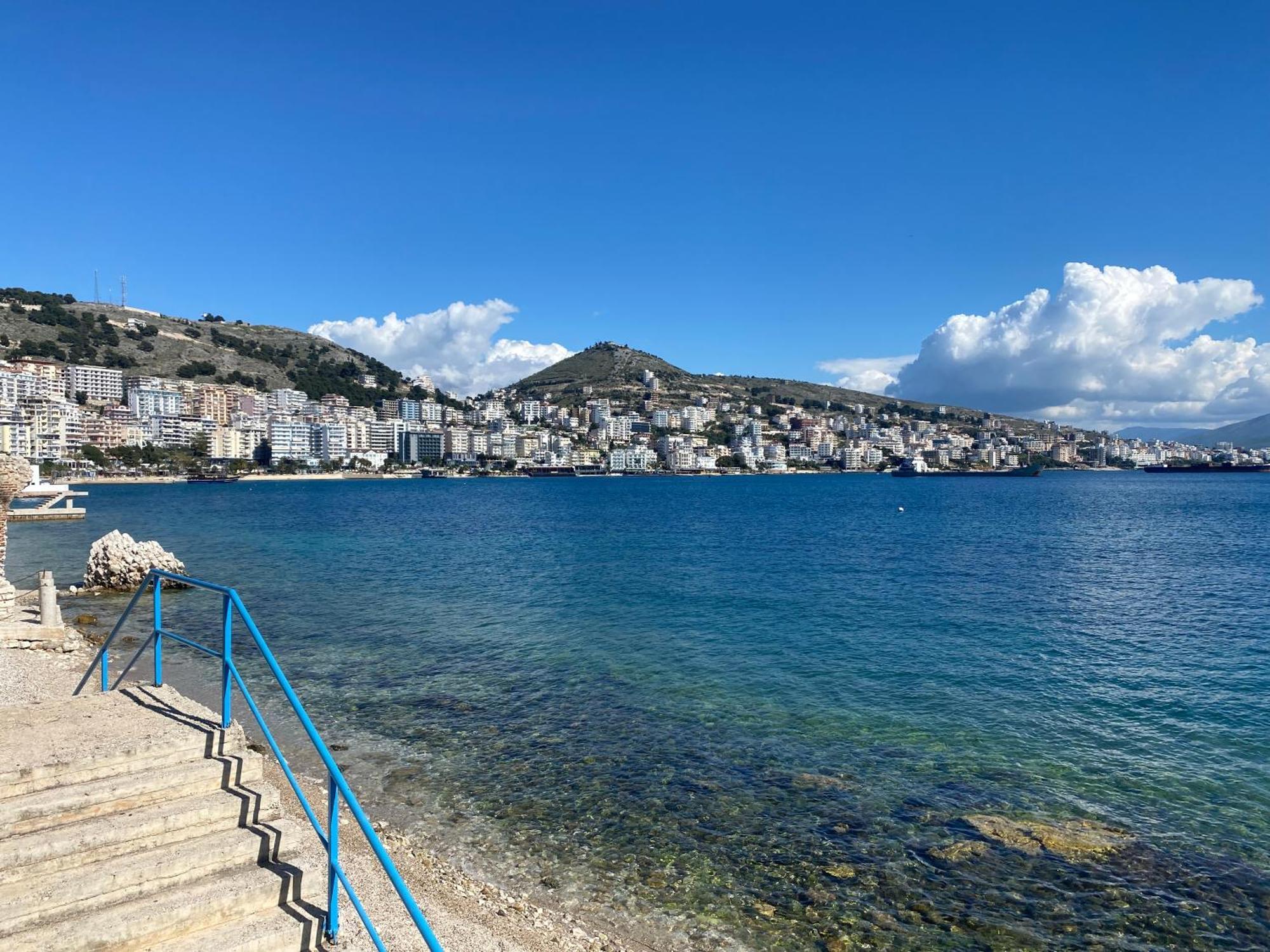 Blue Breeze Attic Apartments Saranda Dış mekan fotoğraf